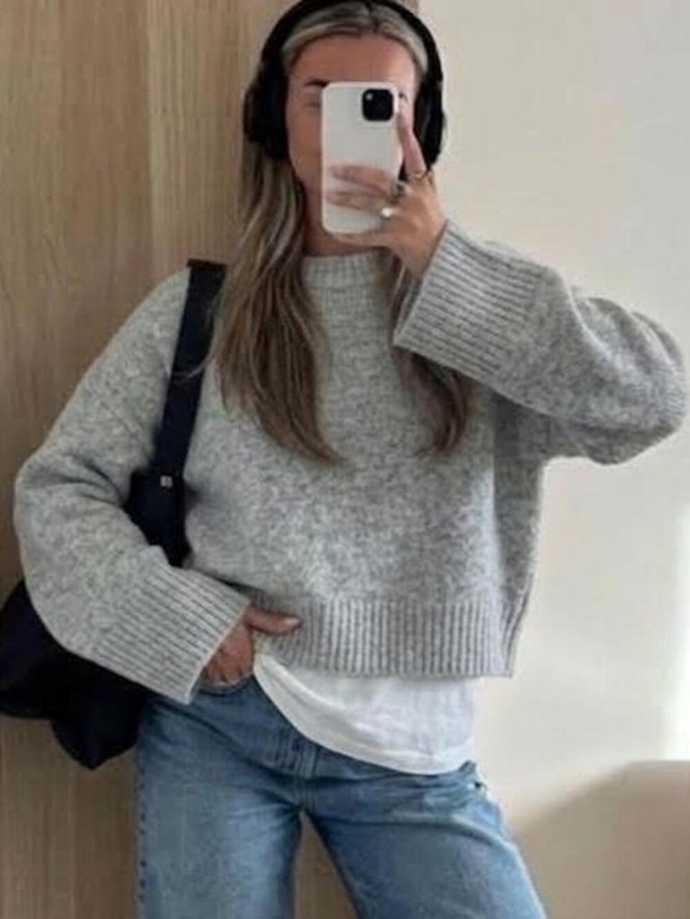 abercrombie & fitch fuzzy knit cropped crewneck sweater in light gray